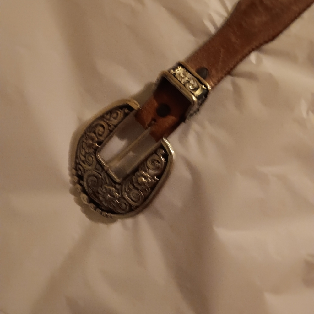 Justin leather belt. Size 34